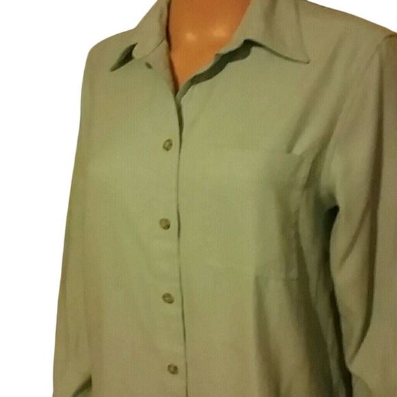 Crazy Horse by Liz Claiborne light blue top - Picture 2 of 3